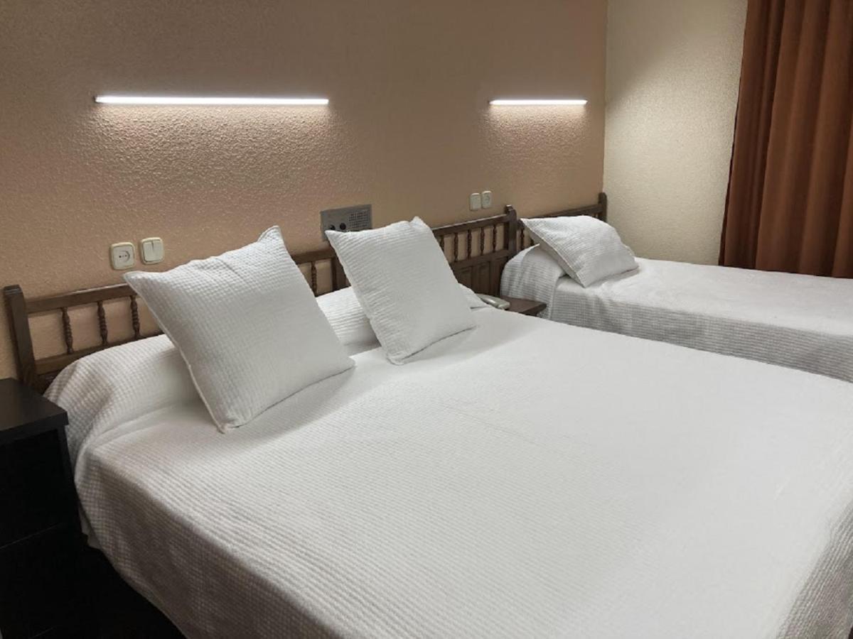 Hotel Folch Sant Julià de Lòria Zewnętrze zdjęcie