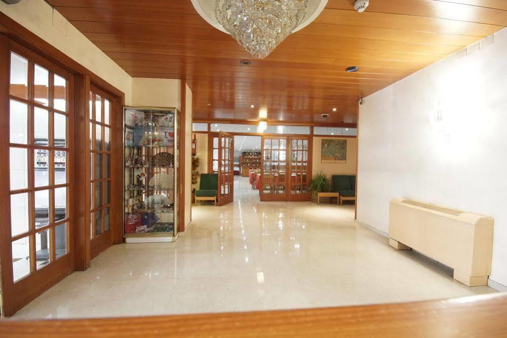 Hotel Folch Sant Julià de Lòria Zewnętrze zdjęcie