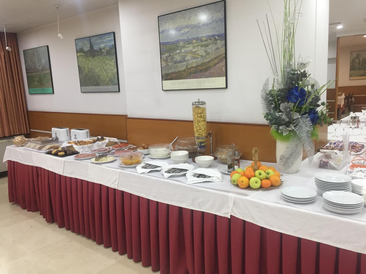 Hotel Folch Sant Julià de Lòria Zewnętrze zdjęcie