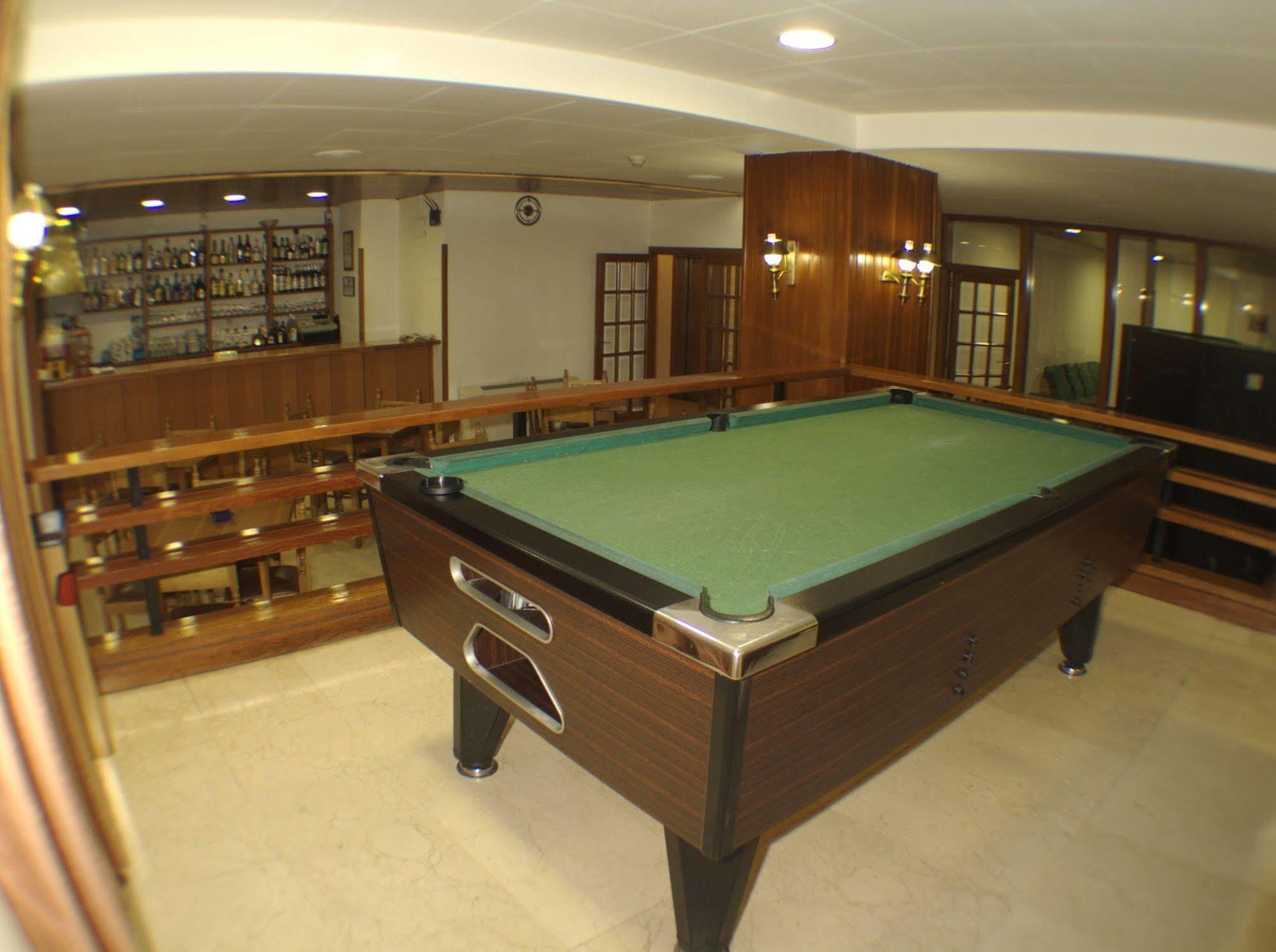 Hotel Folch Sant Julià de Lòria Zewnętrze zdjęcie