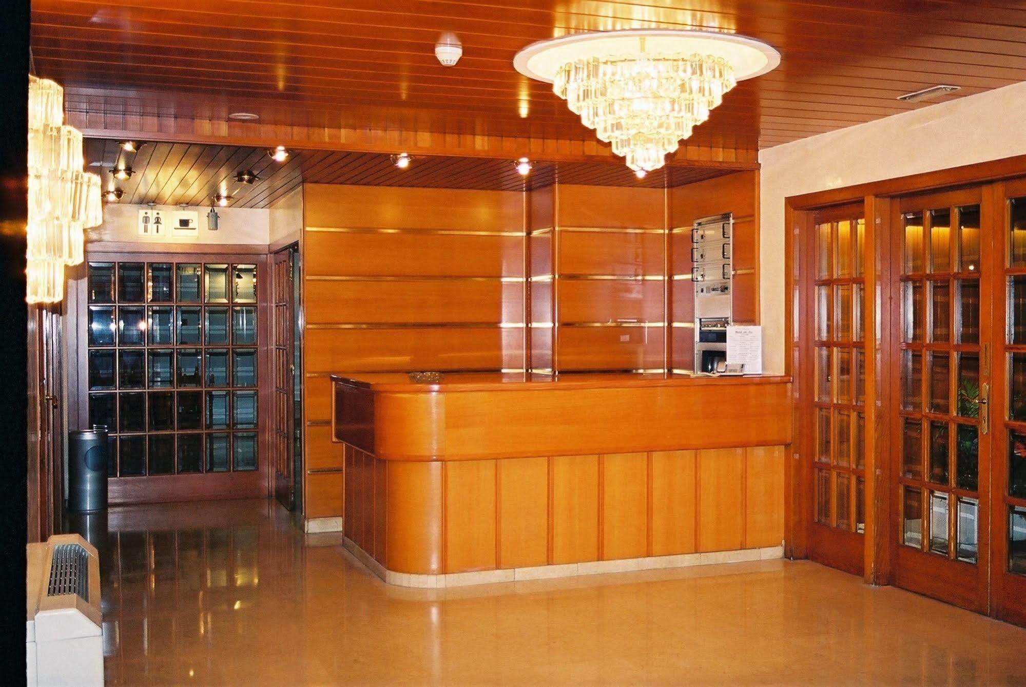 Hotel Folch Sant Julià de Lòria Zewnętrze zdjęcie